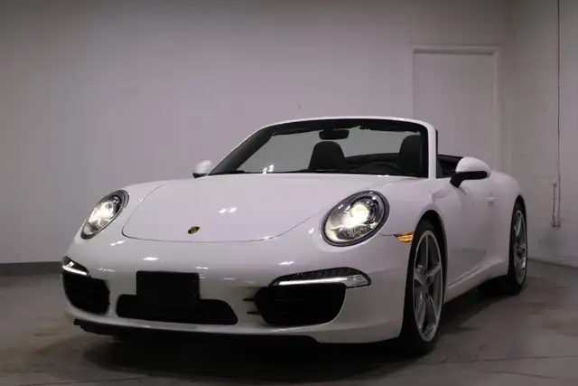 2012 Porsche 911 Carrera S Cabriolet | HIGHLY OPTIONED | LOW KM - Photo 2
