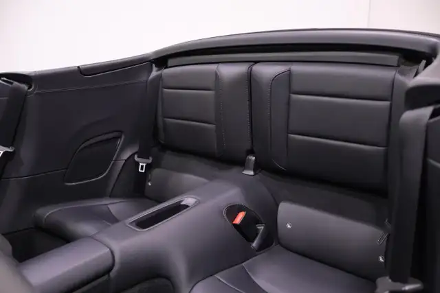 2012 Porsche 911 Carrera S Cabriolet | HIGHLY OPTIONED | LOW KM - Photo 30