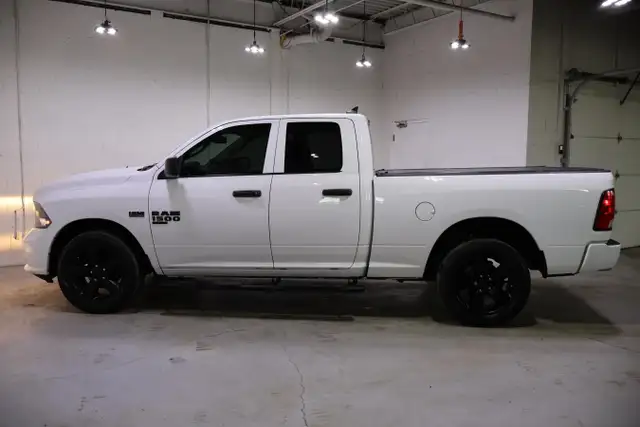 2020 RAM 1500 Classic Express 4x4 Quad Cab 6'4' Box | ONE OWNER - Photo 3
