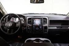 2020 RAM 1500 Classic Express 4x4 Quad Cab 6'4' Box | ONE OWNER - Photo 18
