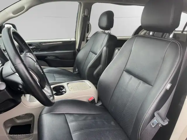 2017 Dodge Grand Caravan CREW | CLEAN CARFAX | LEATHER | BACK-UP - Photo 10
