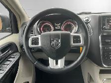 2017 Dodge Grand Caravan CREW | CLEAN CARFAX | LEATHER | BACK-UP - Photo 18