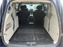 2017 Dodge Grand Caravan CREW | CLEAN CARFAX | LEATHER | BACK-UP - Photo 24