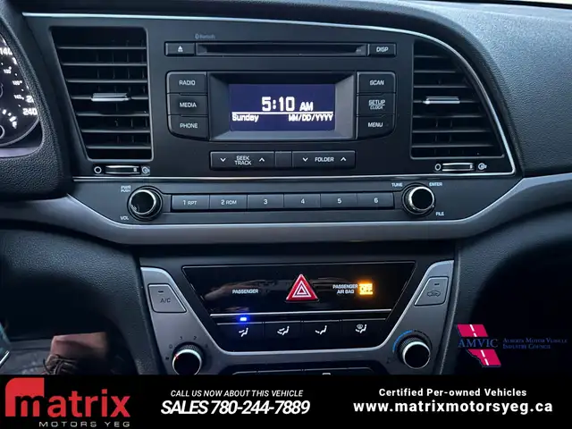 2018 Hyundai Elantra SE - Photo 17