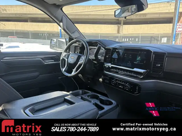 2025 Chevrolet Silverado 1500 LT - Photo 9