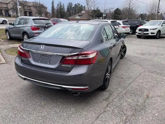 2017 Honda Accord 4dr I4 CVT Touring Leather|Sunroof|Camera|Cert - Photo 4