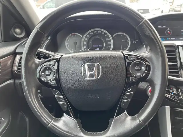 2017 Honda Accord 4dr I4 CVT Touring Leather|Sunroof|Camera|Cert - Photo 16