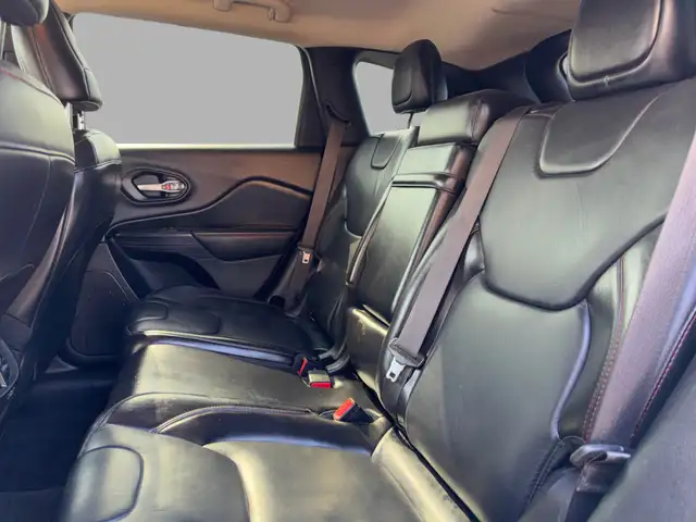 2015 Jeep Cherokee Trailhawk (CERTIFIED) - Photo 15
