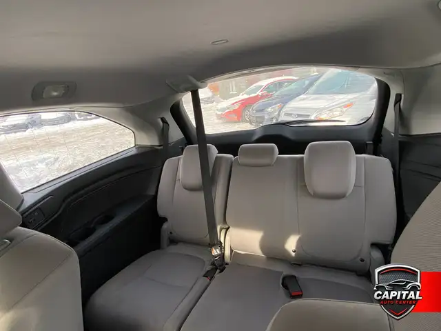 2019 Honda Odyssey EX - Photo 10