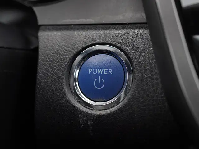 2022 Toyota Camry Hybrid XSE, Sunroof, Back Camera, Alloy Wheels - Photo 18