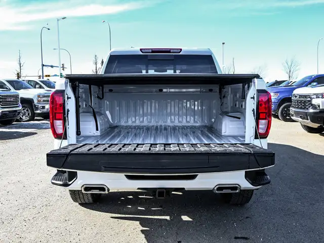 2024 GMC Sierra 1500 Elevation 3.0L Duramax - Photo 14