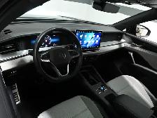 2025 Volkswagen Tiguan Comfortline R-Line R-Line Black Edition N - Photo 10