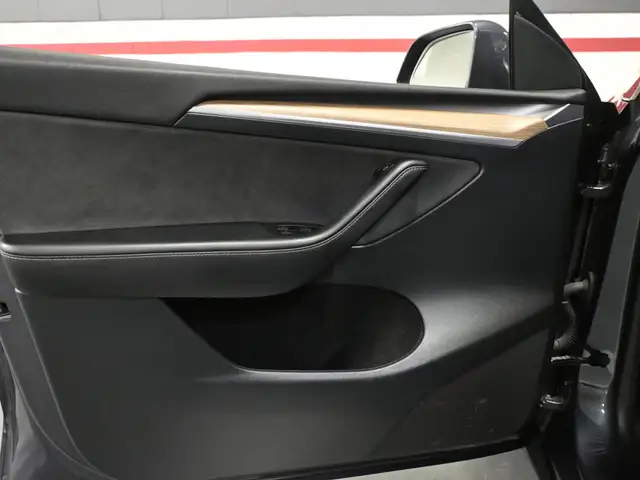 2023 Tesla Model Y Standard Range No Accident Leather Autopilot - Photo 11