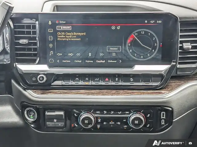 2025 GMC Sierra 1500 - Photo 16