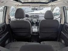 2018 Nissan Rogue - Photo 12