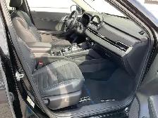 2024 Mitsubishi Outlander Plug-In Hybrid - Photo 9