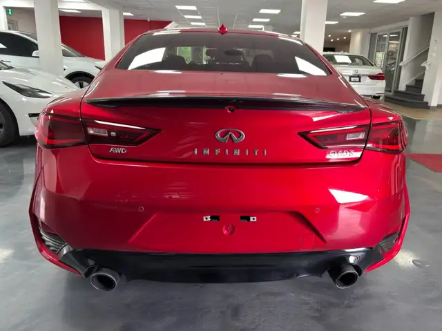 2022 Infiniti Q60 Red Sport I-LINE AWD - Photo 5