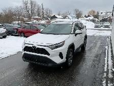 2024 Toyota RAV4 XLE - Photo 6