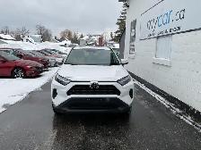 2024 Toyota RAV4 XLE - Photo 7