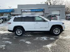 2023 Jeep Grand Cherokee L Laredo - Photo 2