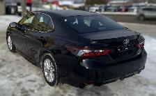 2024 Toyota Camry SE - Photo 5