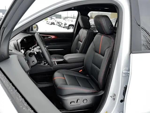 2026 Chevrolet Traverse - Photo 17
