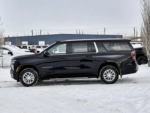 2026 Chevrolet Suburban LS - Photo 10