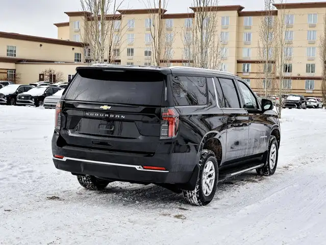 2026 Chevrolet Suburban LS - Photo 13