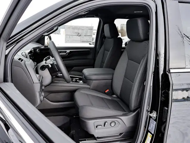 2026 Chevrolet Suburban LS - Photo 16