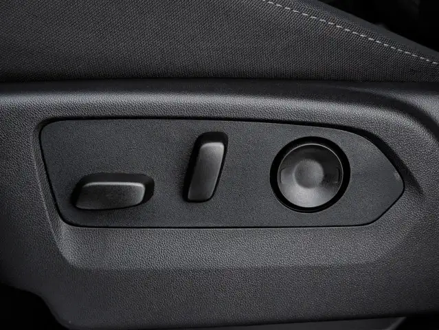2026 Chevrolet Suburban LS - Photo 19