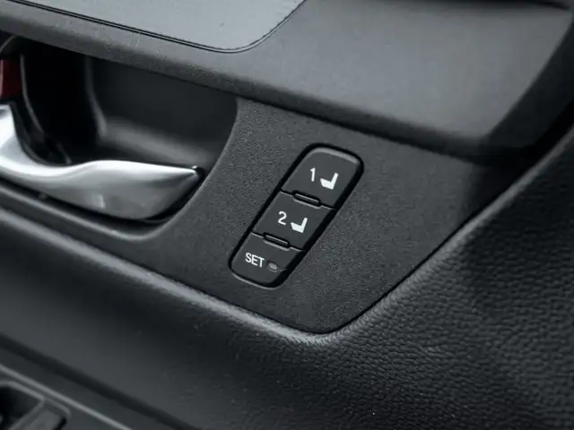 2024 Honda CR-V Hybrid EX-L|AWD|ACC|LANEKEEP|HEATED STEERING & S - Photo 14