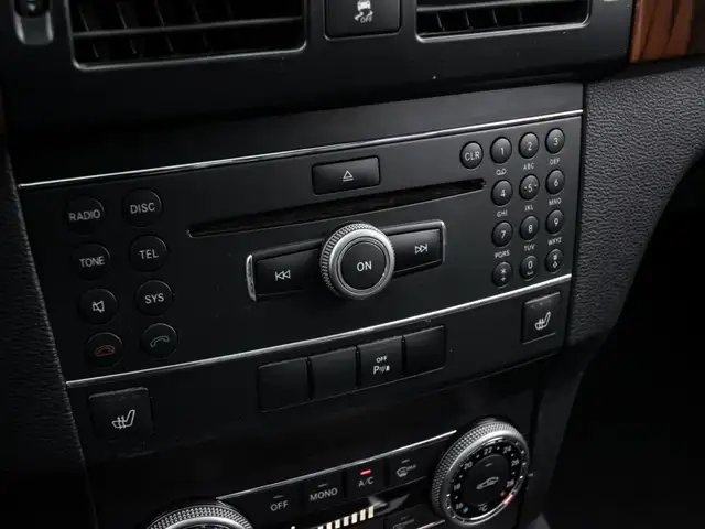 2012 Mercedes-Benz GLK-Class 350|LEATHER|PANOROOF|CLEAN CARFAX|L - Photo 20