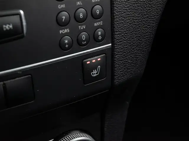 2012 Mercedes-Benz GLK-Class 350|LEATHER|PANOROOF|CLEAN CARFAX|L - Photo 22