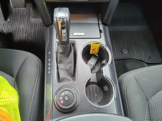 2017 Ford Explorer - Photo 18