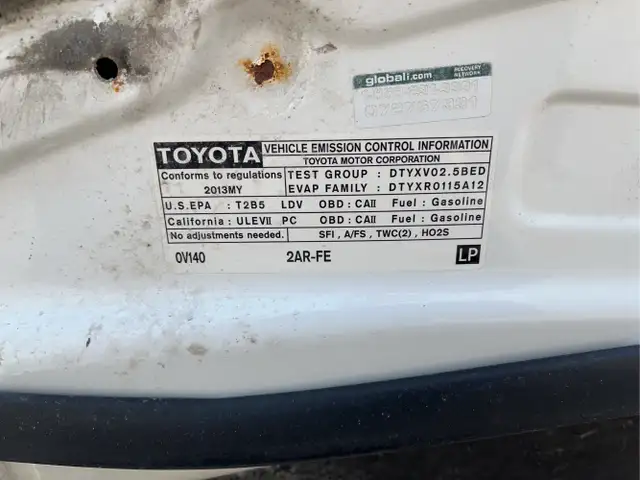 2013 Toyota Camry - Photo 11