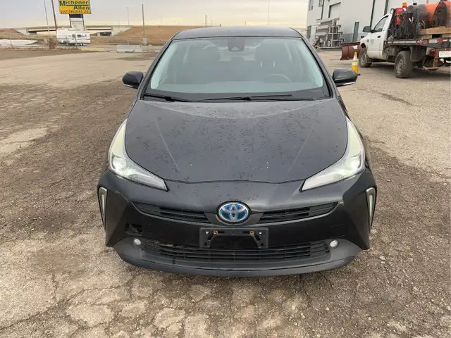 2019 Toyota Prius - Photo 8