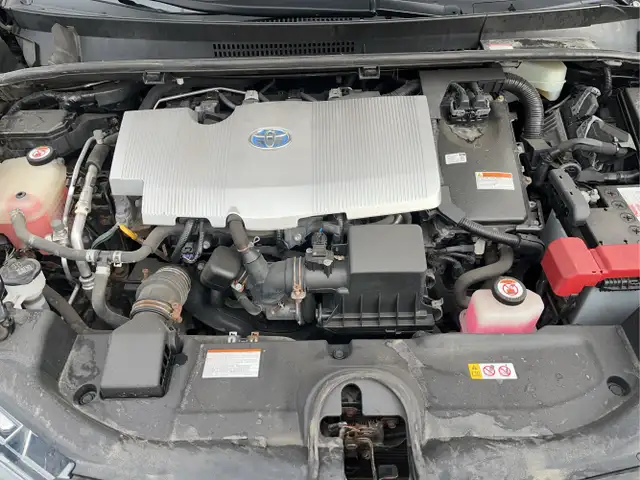 2019 Toyota Prius - Photo 25