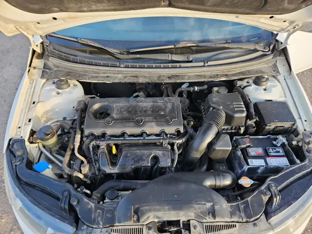 2012 Kia Forte5 - Photo 24