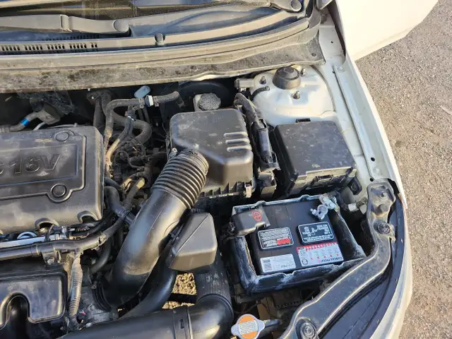 2012 Kia Forte5 - Photo 27