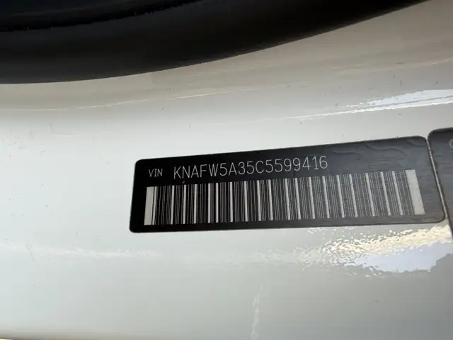 2012 Kia Forte5 - Photo 29