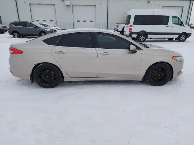 2017 Ford Fusion - Photo 7