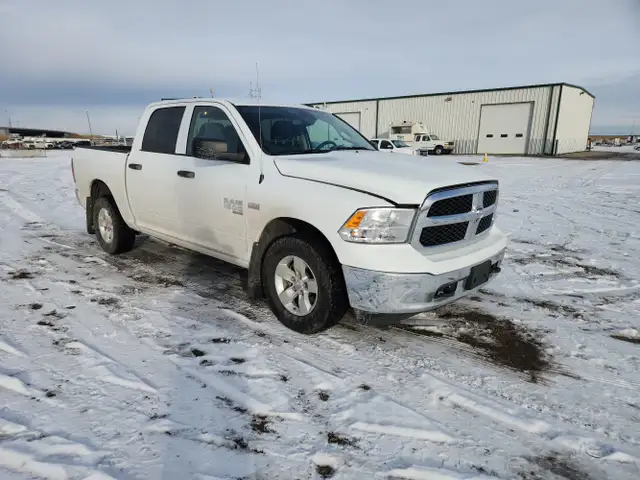 2023 Ram 1500 Classic - Photo 2