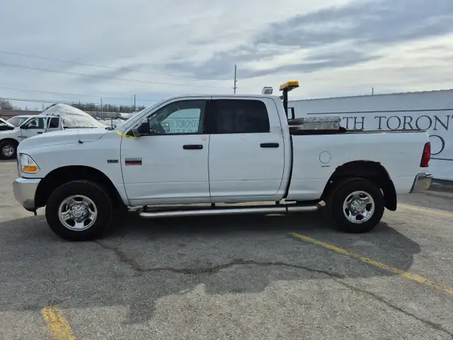 2011 Ram 2500 - Photo 2