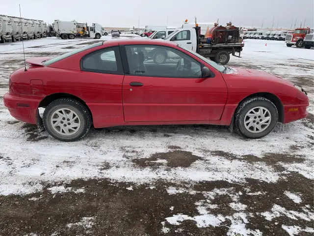 2005 Pontiac Sunfire - Photo 6