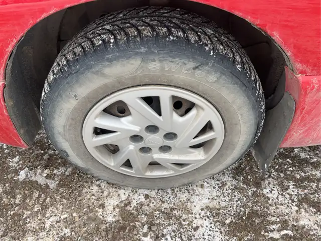 2005 Pontiac Sunfire - Photo 9