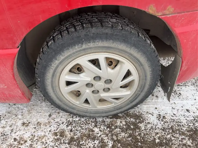 2005 Pontiac Sunfire - Photo 10