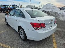 2014 Chevrolet Cruze - Photo 4