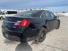 2017 Ford Taurus - Photo 5