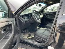 2017 Ford Taurus - Photo 12