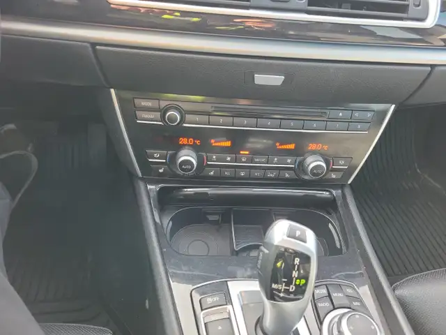 2013 BMW 5 Series - Photo 20